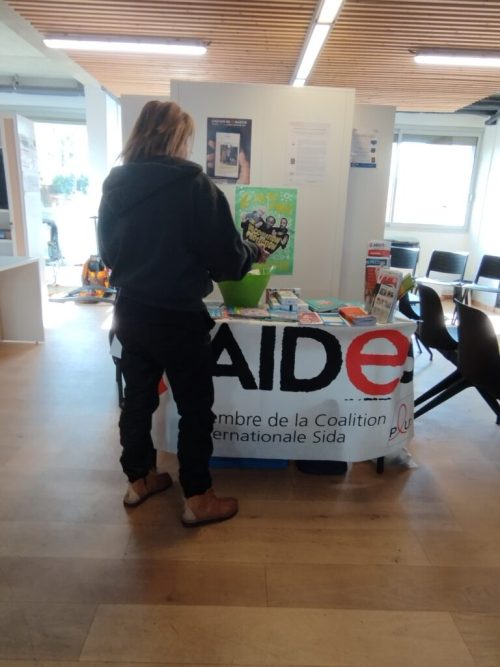 Demi-journée de dépistage du VIH et des hépatites à la SPADA 92, organisée dans le cadre des permanences mensuelles assurées par notre partenaire AIDES.